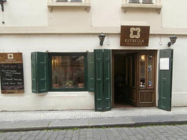 Estrella_Praha_01.JPG