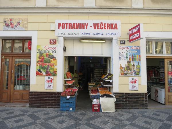 Xuan Thuy Pham - Praha 2.jpg